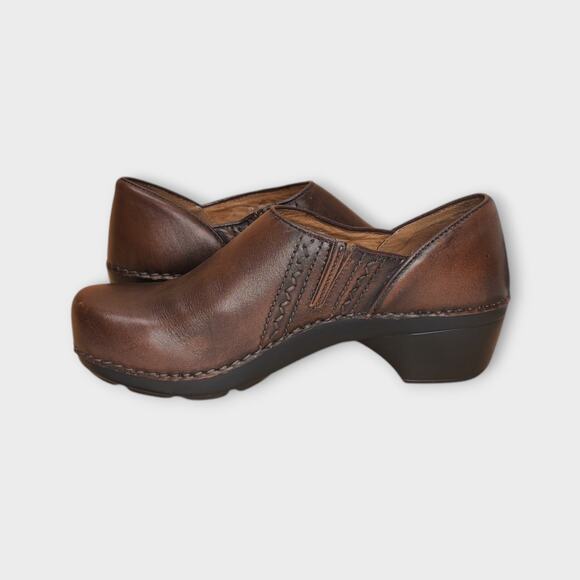 Womens Dansko Brown Leather Slip On Clog Heeled Shoes Size EU 39 US 8.5-9 - Picture 6 of 11